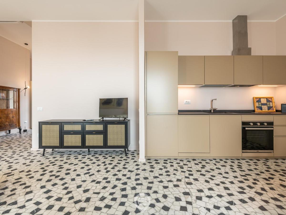 Harbor View Apartment Cagliari Exterior photo